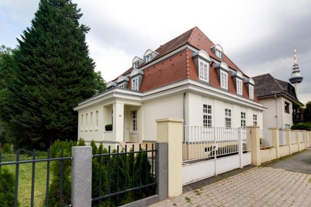 Die Villa City Airport City Airport Mannheim Exterior foto